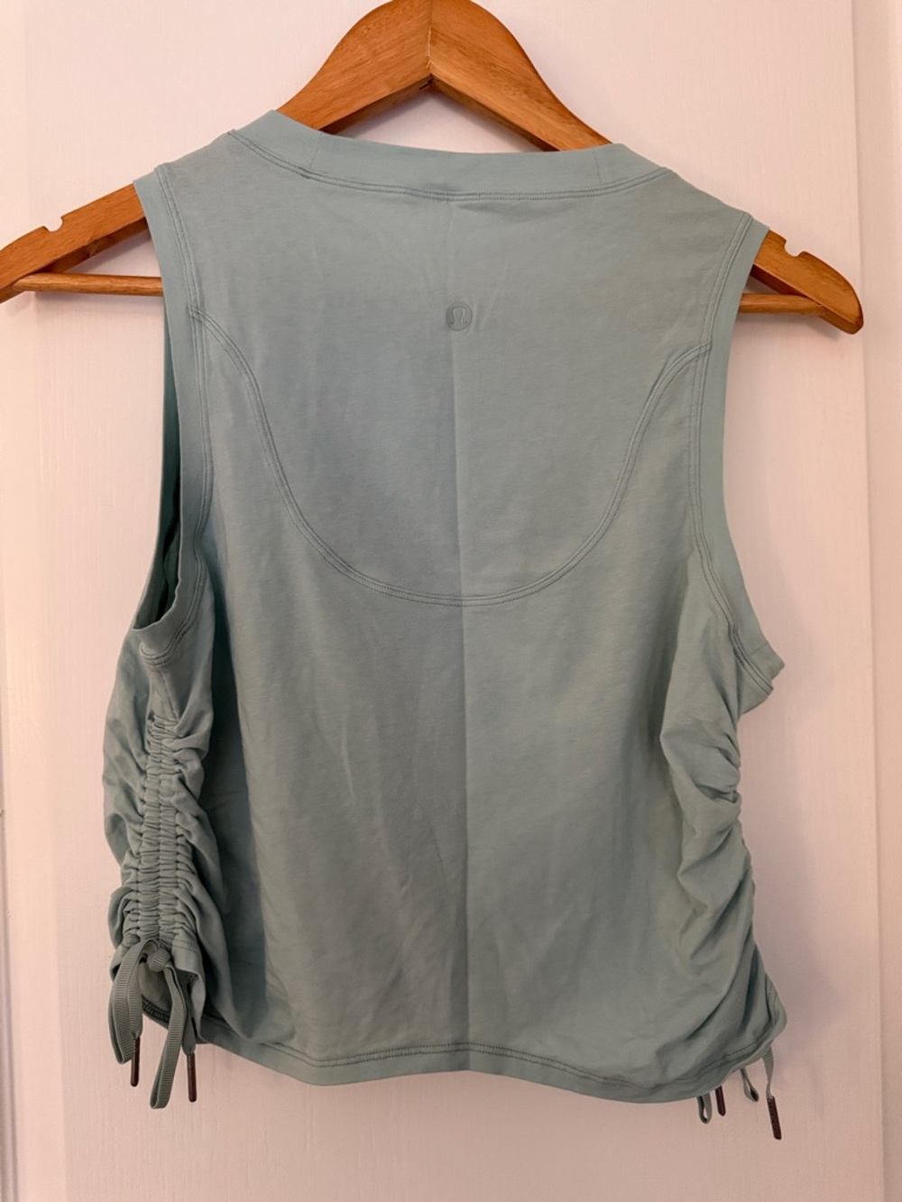 Lululemon Cinch It Up Tank Top in Hazy Jade no size tag, but fits a 6/8 - Picture 6 of 8